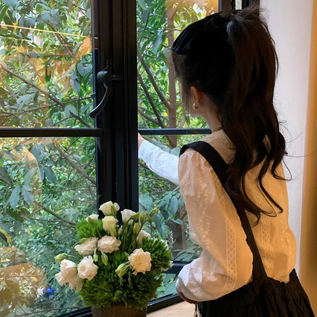 那个女孩的俘虏